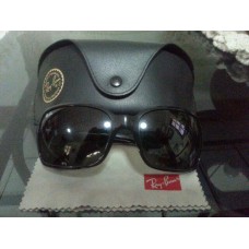 แว่นตากันแดด Rayban RB 4068